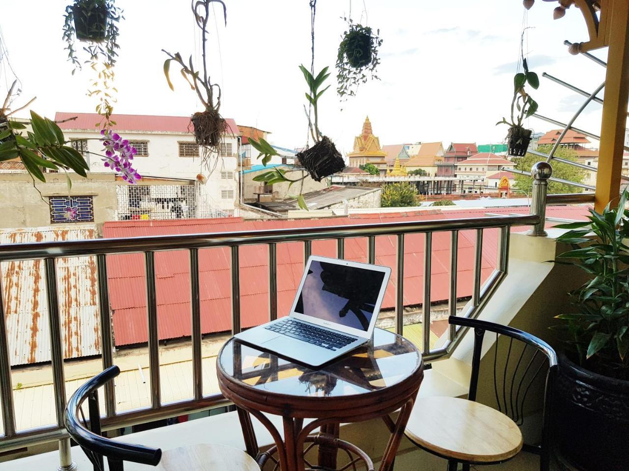 Fancy Guesthouse Phnom Penh Exterior foto