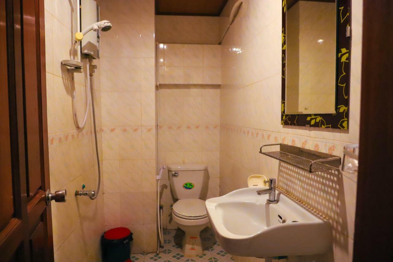 Fancy Guesthouse Phnom Penh Exterior foto